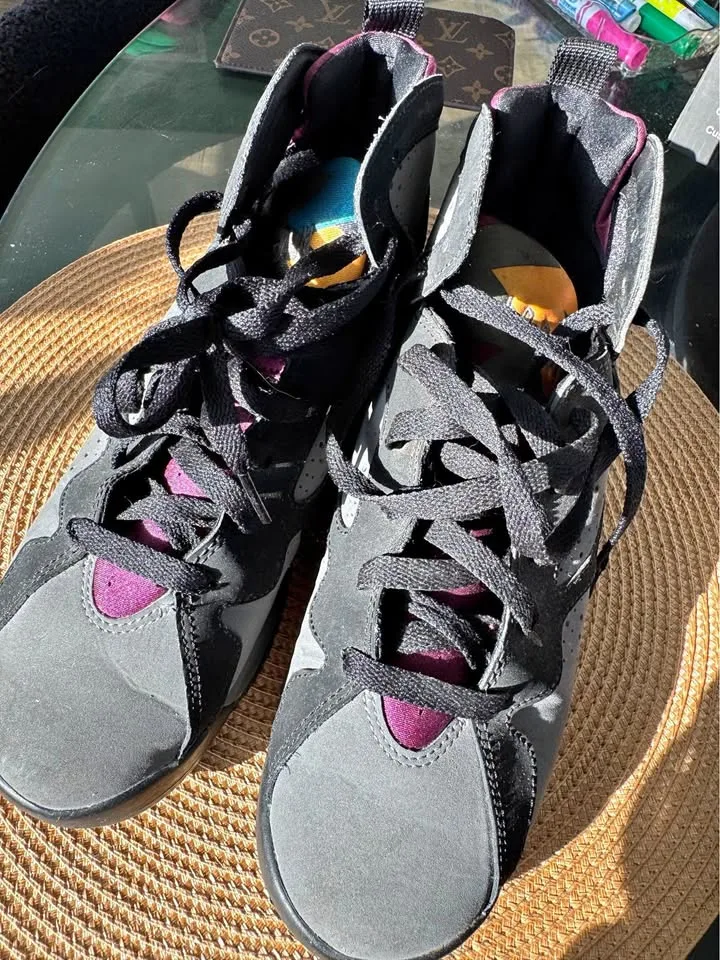 Jordan Bordeaux 7’s size 7Y thumbnail