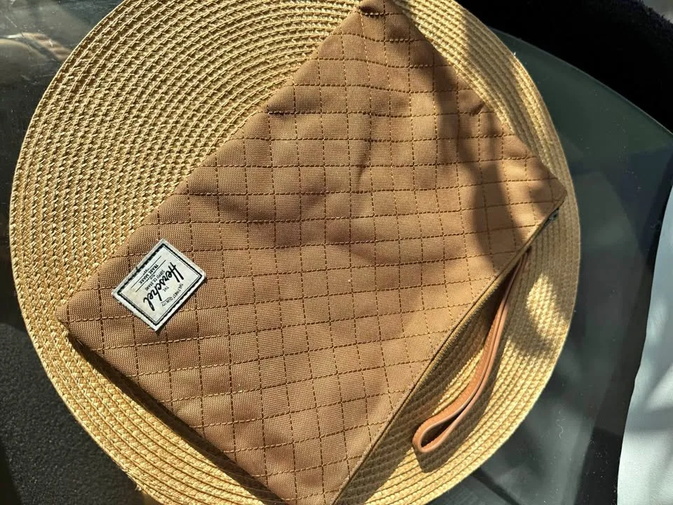 Herschel Wristlet / Clutch thumbnail