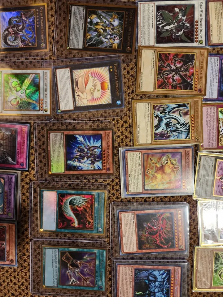 YU-GI-OH - SEALED+SINGLES - 40% DISCOUNT image indicator(9)