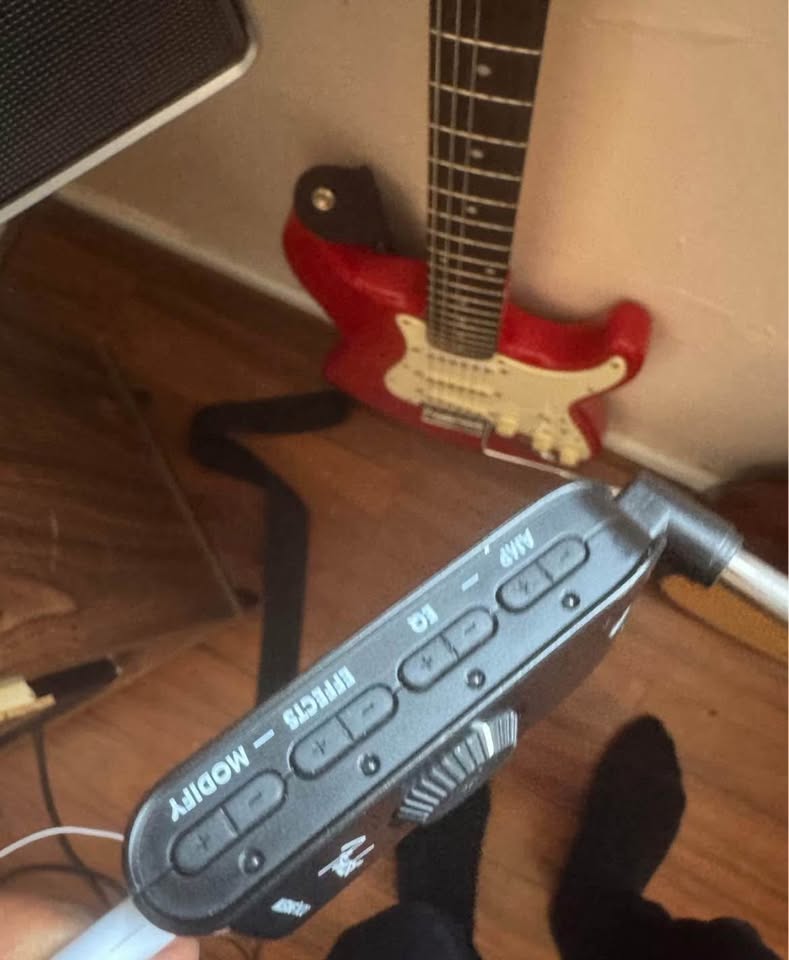 Fender Mustang Micro - photo 2