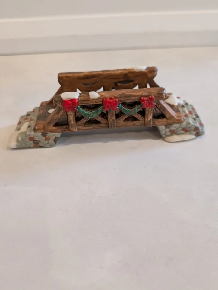 Norwood Hills Country Spirit Porcelain Bridge 51-7219-8 image indicator(4)