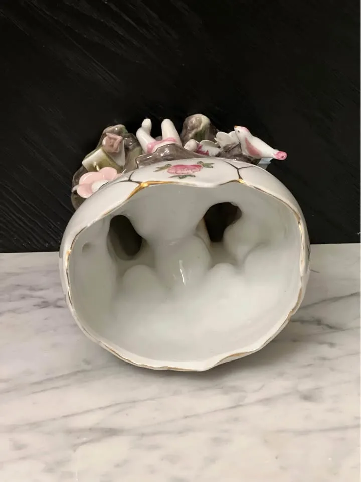 Vintage Wales Cherub Planter Made In Japan image indicator(4)