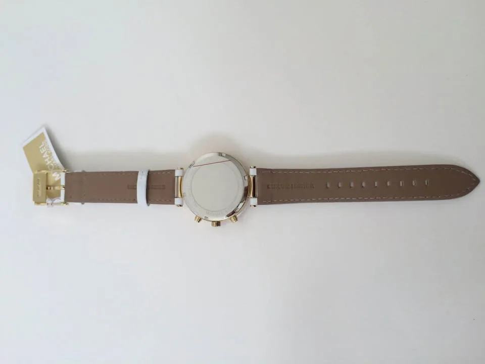 Michael Kors Women’s Sawyer Gold Dial Watch MK2528 image indicator(6)