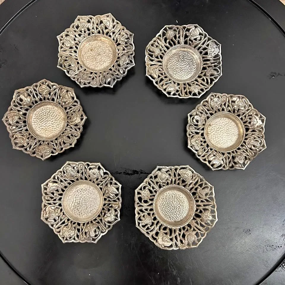 Vintage Ornate Silver-Plated Coaster Set (6 pcs) thumbnail