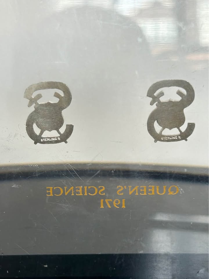 1971 Queen's University Lucite Display - photo 4
