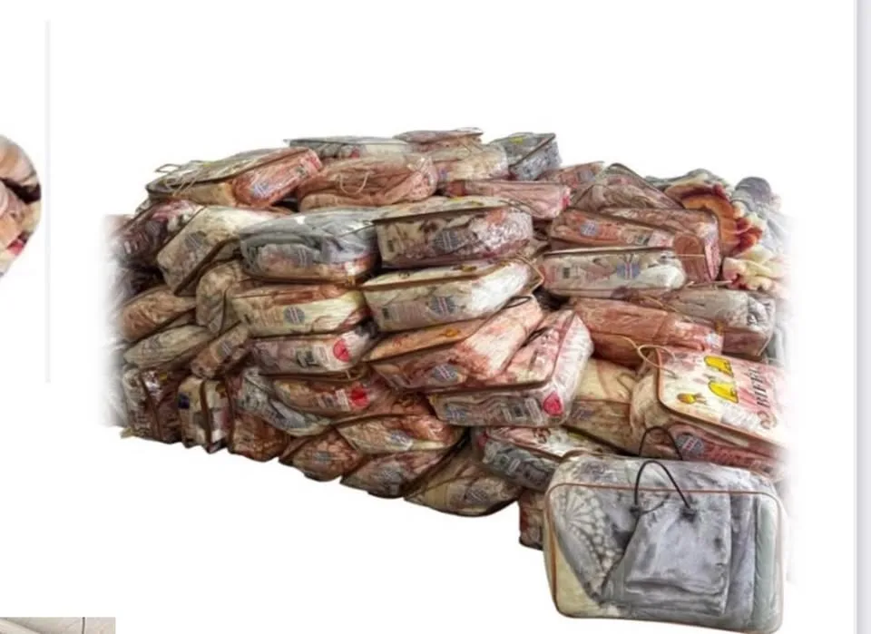 DELUX BLANKET! Only Cash image indicator(2)