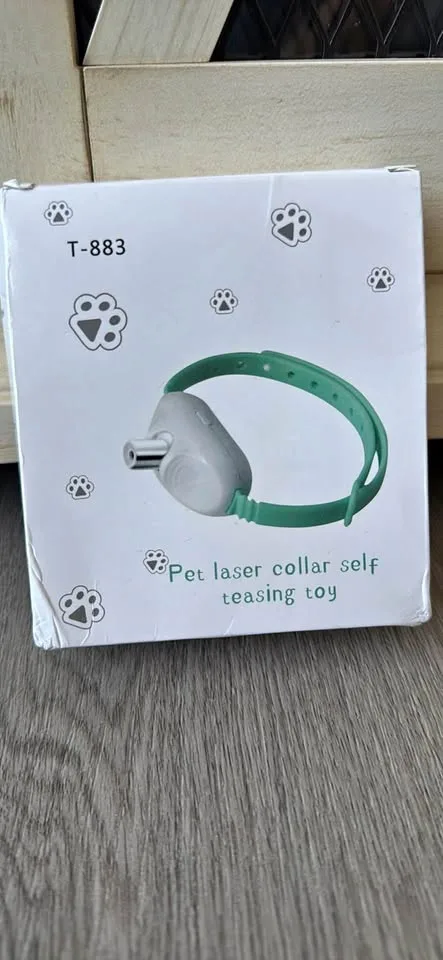 Pet laser collar self teasing toy