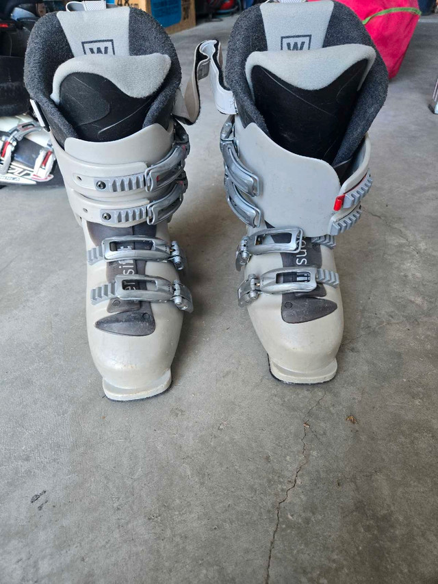 Salomon Ski boots