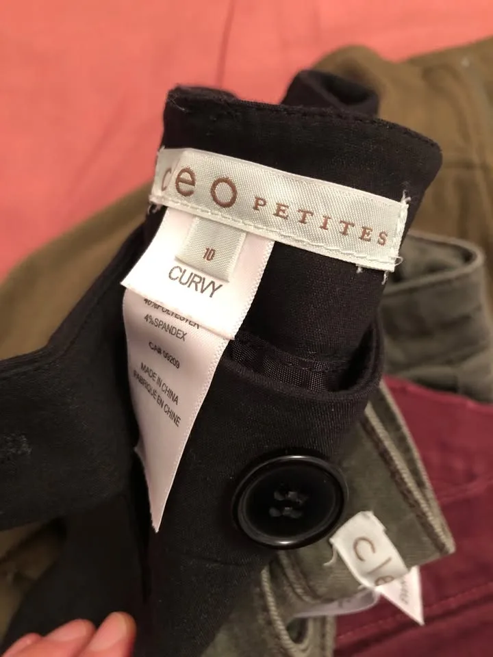 Size M Clothing Lot image indicator(7)