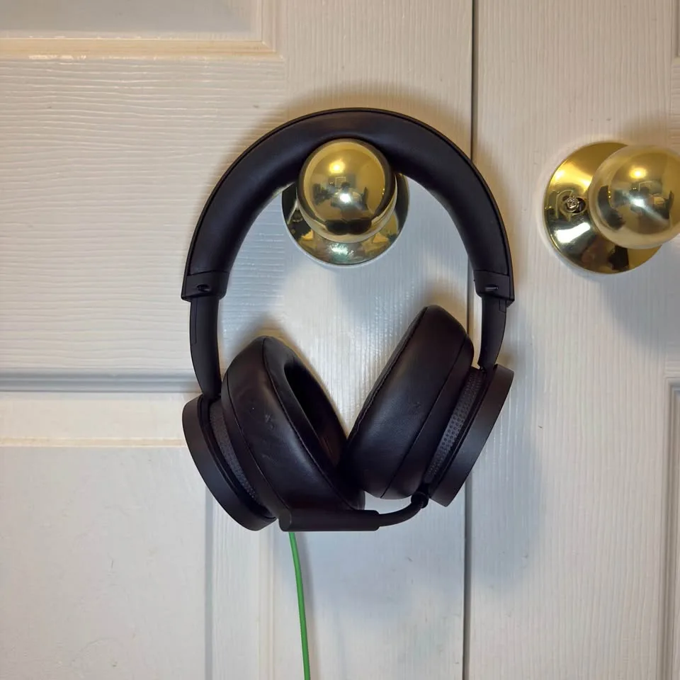 Official Xbox Stereo Headset by Microsoft thumbnail