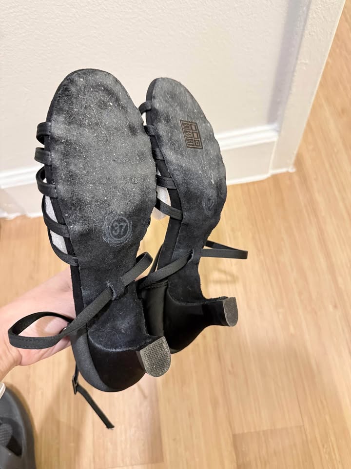 Latin Dance Shoes - photo 2