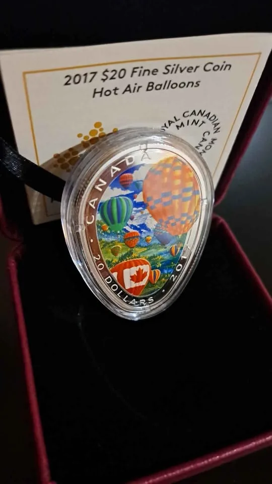 2017 Royal Canadian Mint Hot Air Balloons Silver Coin image indicator(2)