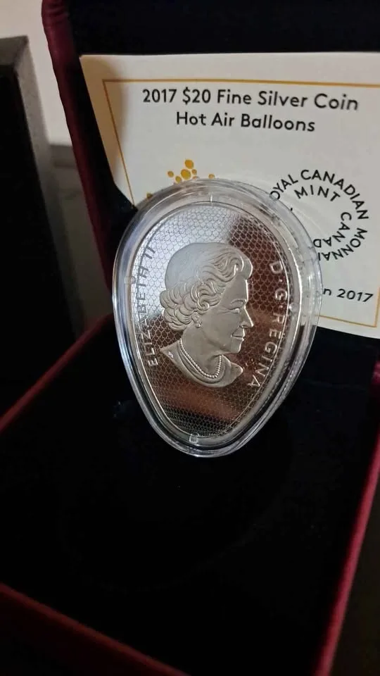 2017 Royal Canadian Mint Hot Air Balloons Silver Coin image indicator(5)