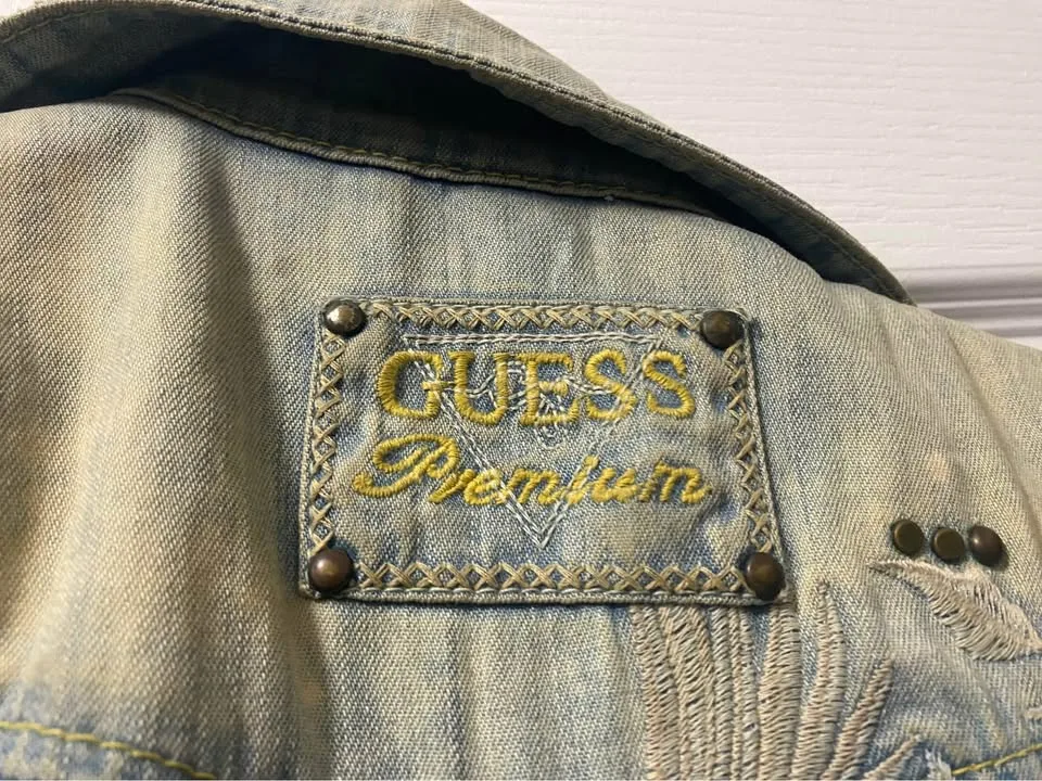 Guess Denim jacket image indicator(3)