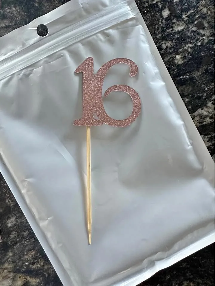 Sweet 16 - Rose gold cupcake decorations image indicator(2)