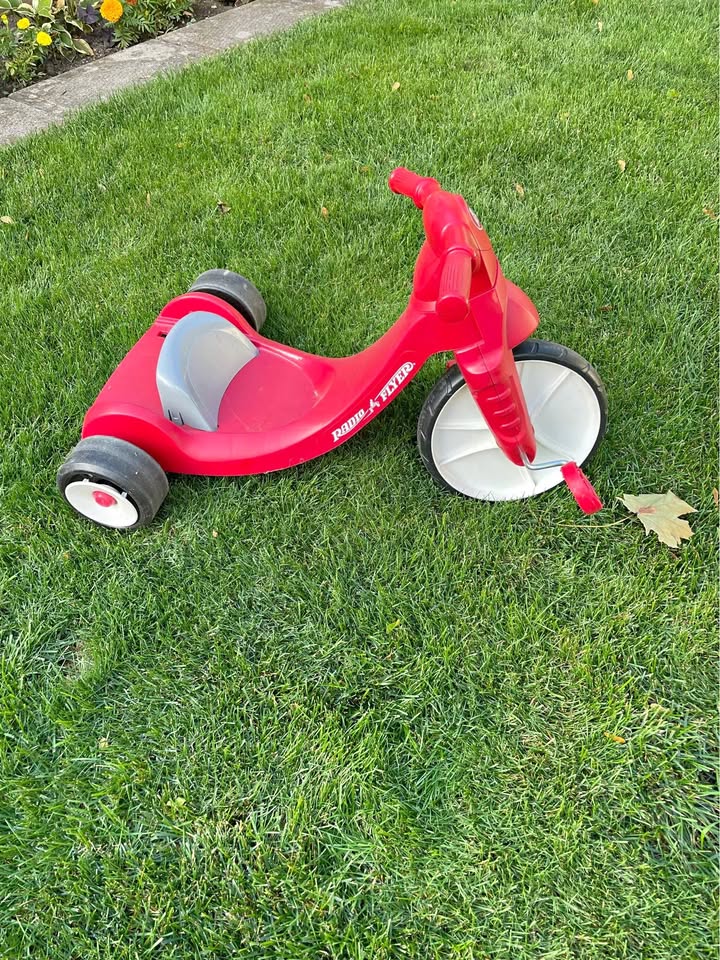 Radio Flyer Big Wheels bicycle