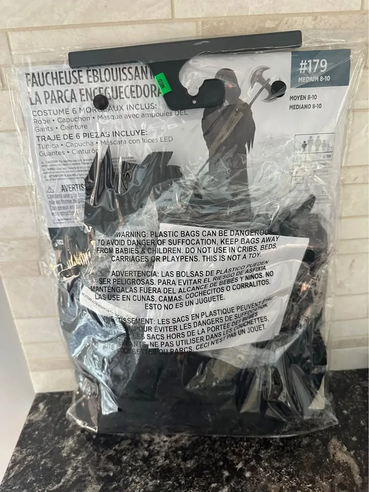 Halloween costume- Glaring Reaper Mask - child size 8-10 image indicator(2)