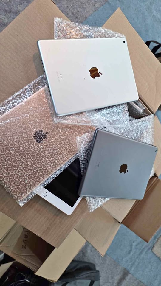 Apple iPad 7 32GB Wi-Fi 10.2 inch