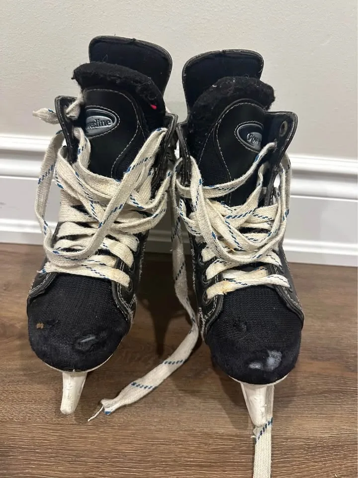 Hockey Skates - Bauer Poweline 60 Youth size 2 image indicator(2)