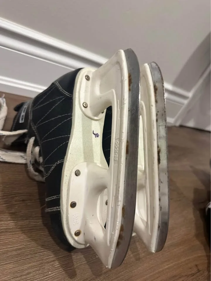 Hockey Skates - Bauer Poweline 60 Youth size 2 image indicator(5)