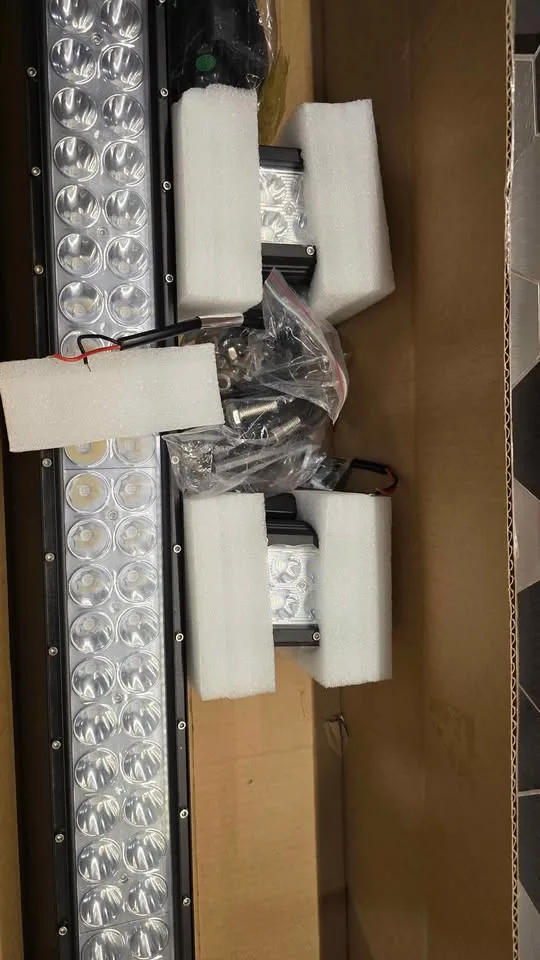 LED light bar 52" with 2 4" Pods image indicator(3)