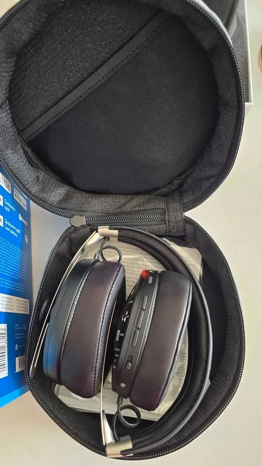 Sennheiser Momentum 3 Wireless Headphones / Warranty image indicator(2)