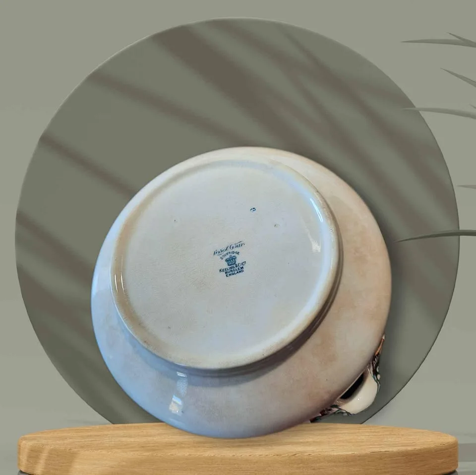 Antique Keeling & Co. Losol Ware Doveridge Covered Tureen image indicator(3)