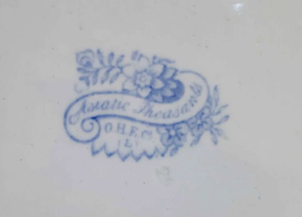 Asiatic Pheasants Footed Vegetable Bowl OHE & Co (L) image indicator(5)