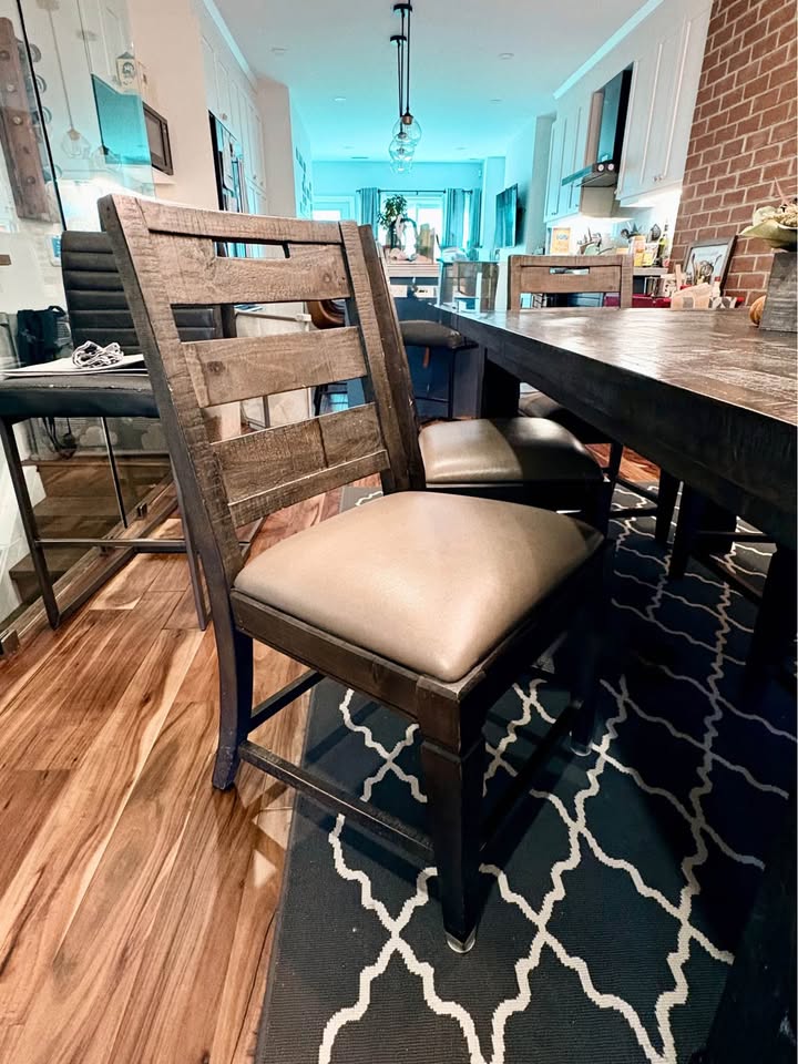 Extendable Dining table + 6 chairs - photo 3