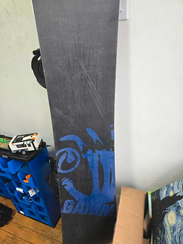 K2 Gamma Snowboard 148cm with Flow bindings image indicator(3)
