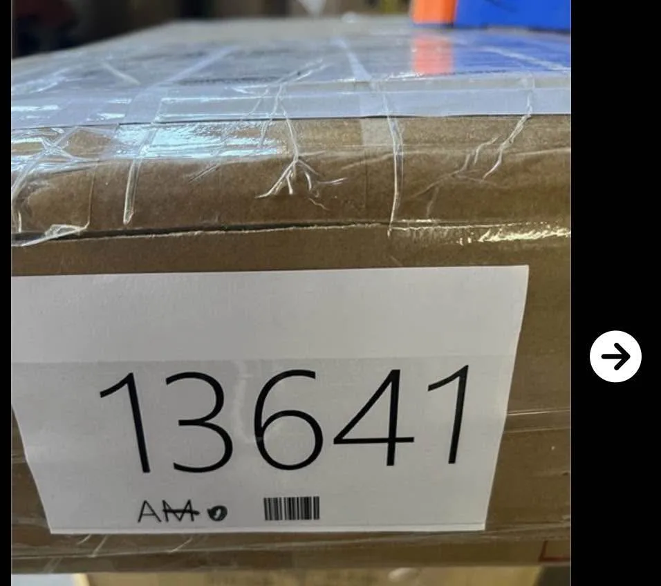 New Slim Bathroom Storage Cabinet – Space-Saving & Stylish image indicator(3)