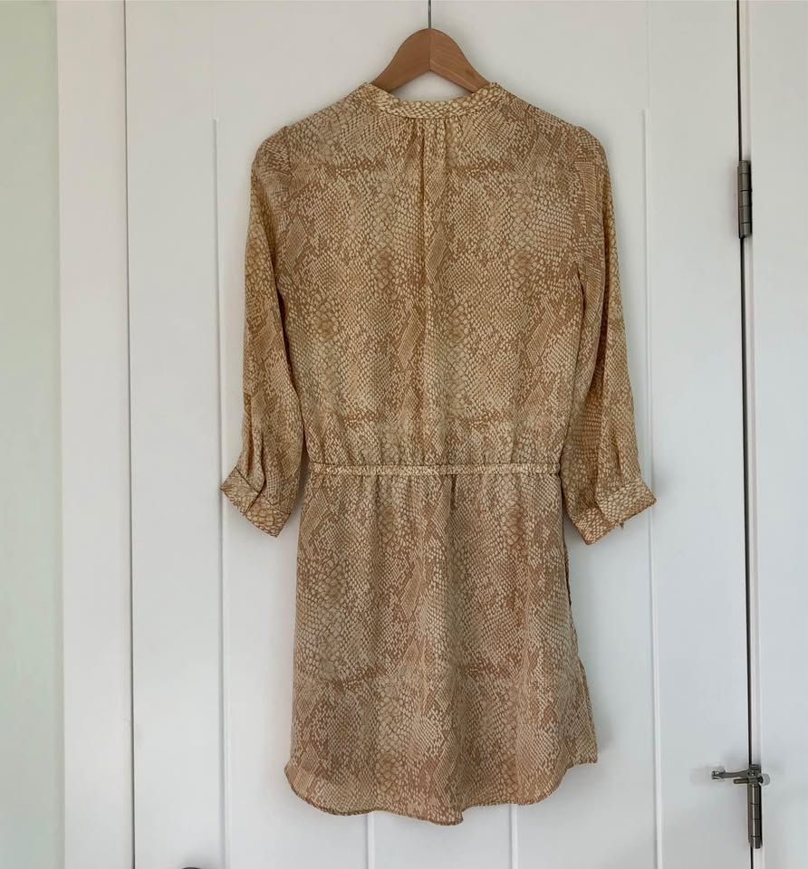 Aritzia Babaton Silk Snake Print Dress XS - photo 2