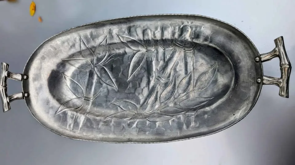 Vintage Everlast Aluminum Serving Tray image indicator(2)