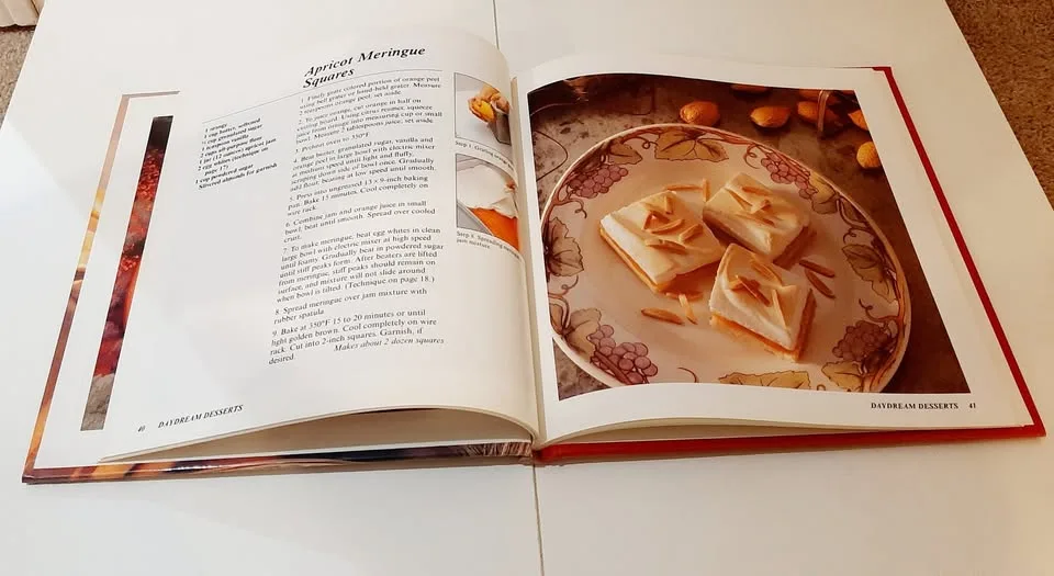 Cooking Class DESSERTS cookbook image indicator(2)