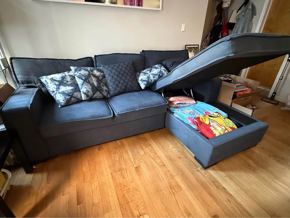 Big Blue Couch - photo 2