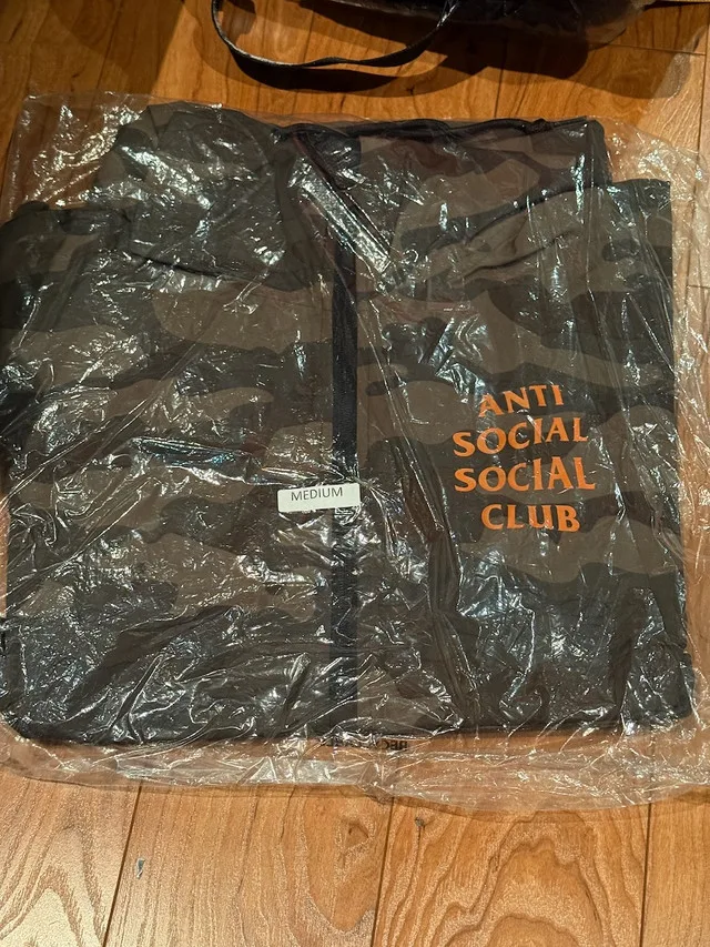 Anti Social Social Club Hoodies & Jackets – Brand New – $50–$150 image indicator(4)