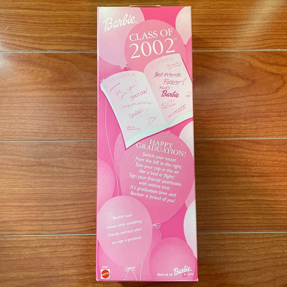 2002 Graduation Barbie Doll Class of 2002 - photo 5