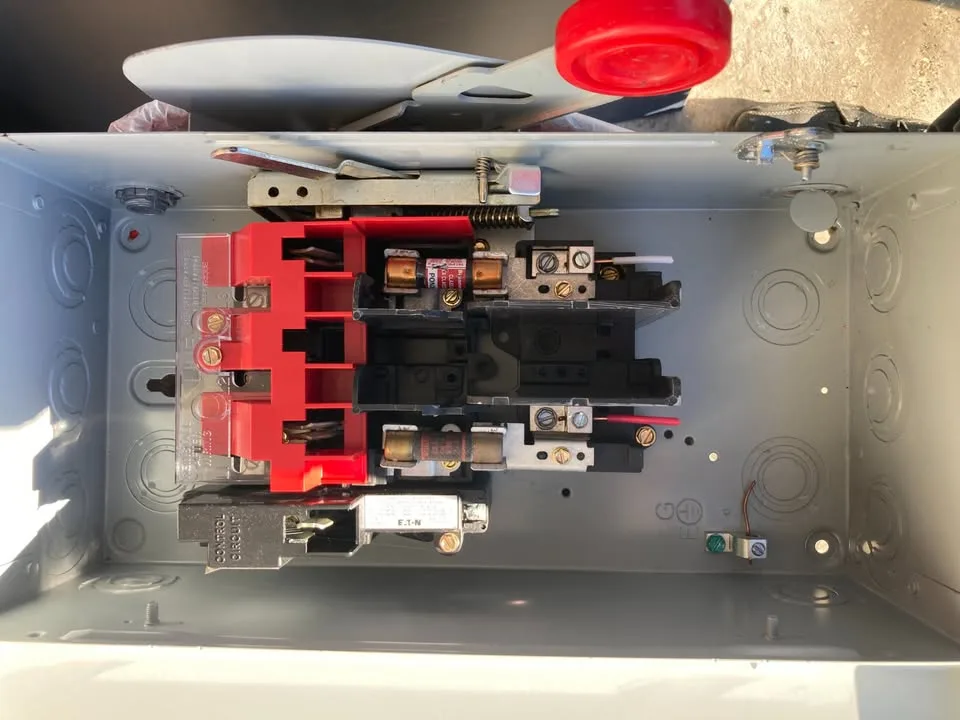 Eaton Heavy duty safety switch image indicator(5)