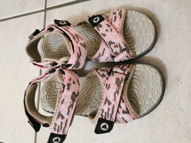 Girl sandals