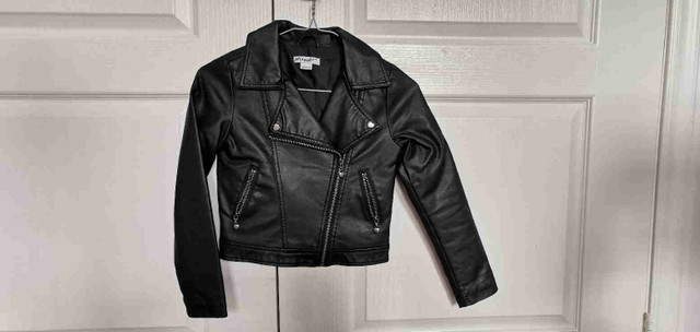 Kids false leather black jacket 8Y