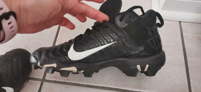 Nike Alpha cleats shoes youth 4Y - photo 2