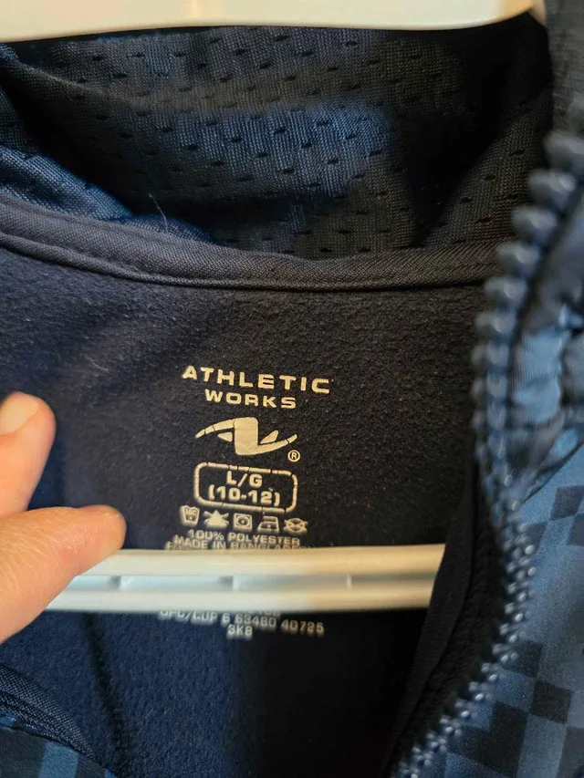 zip hoodie boys 11 years image indicator(2)