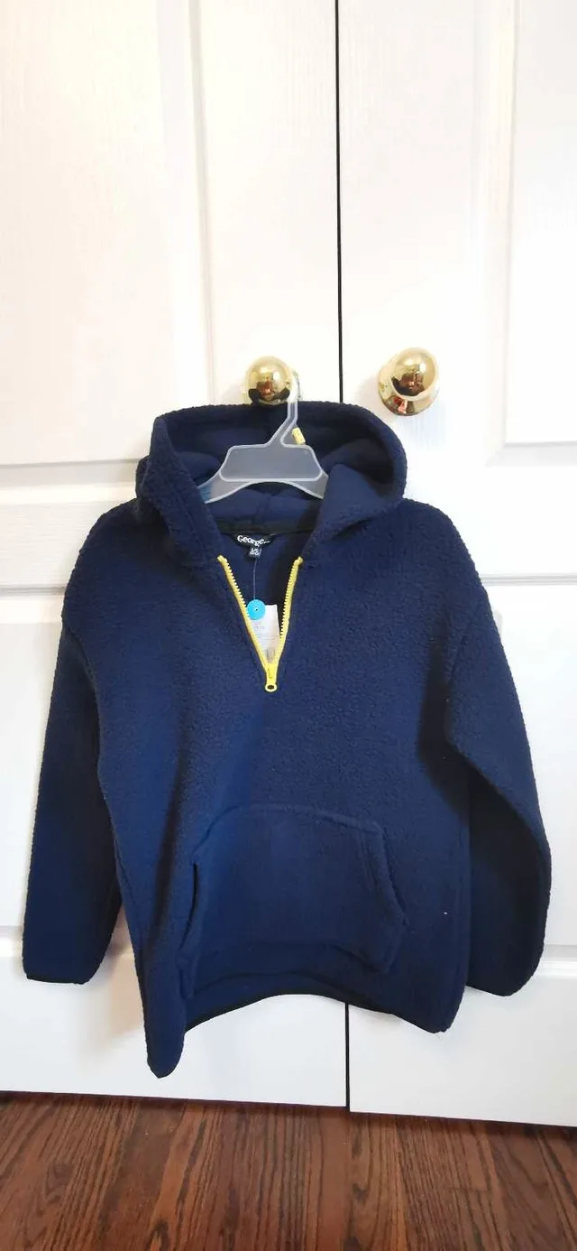 NEW Sherpa sweater thumbnail