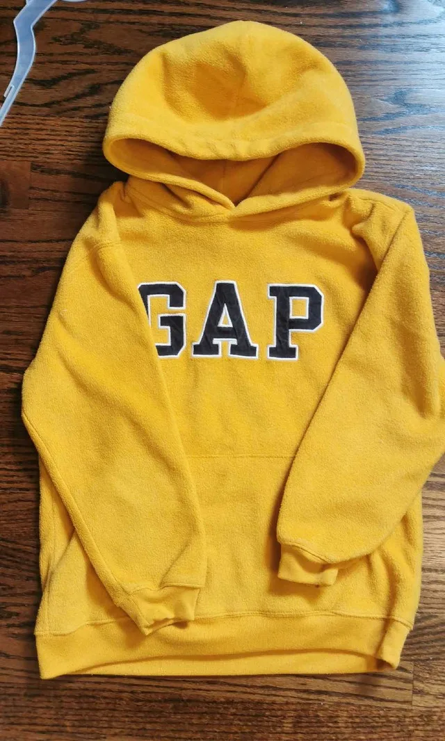 Gap fleece hoodie sweater image indicator(2)