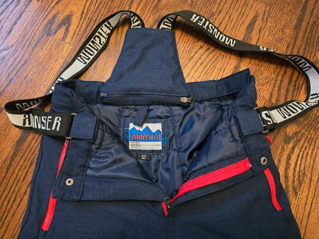 Snow pants 12Y image indicator(2)