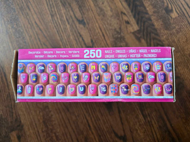 NEW Good Glam Unique Nail Salon - photo 4