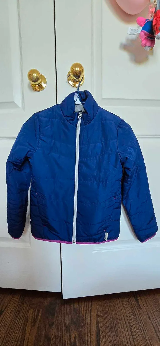 Decathlon girl jacket 8Y thumbnail