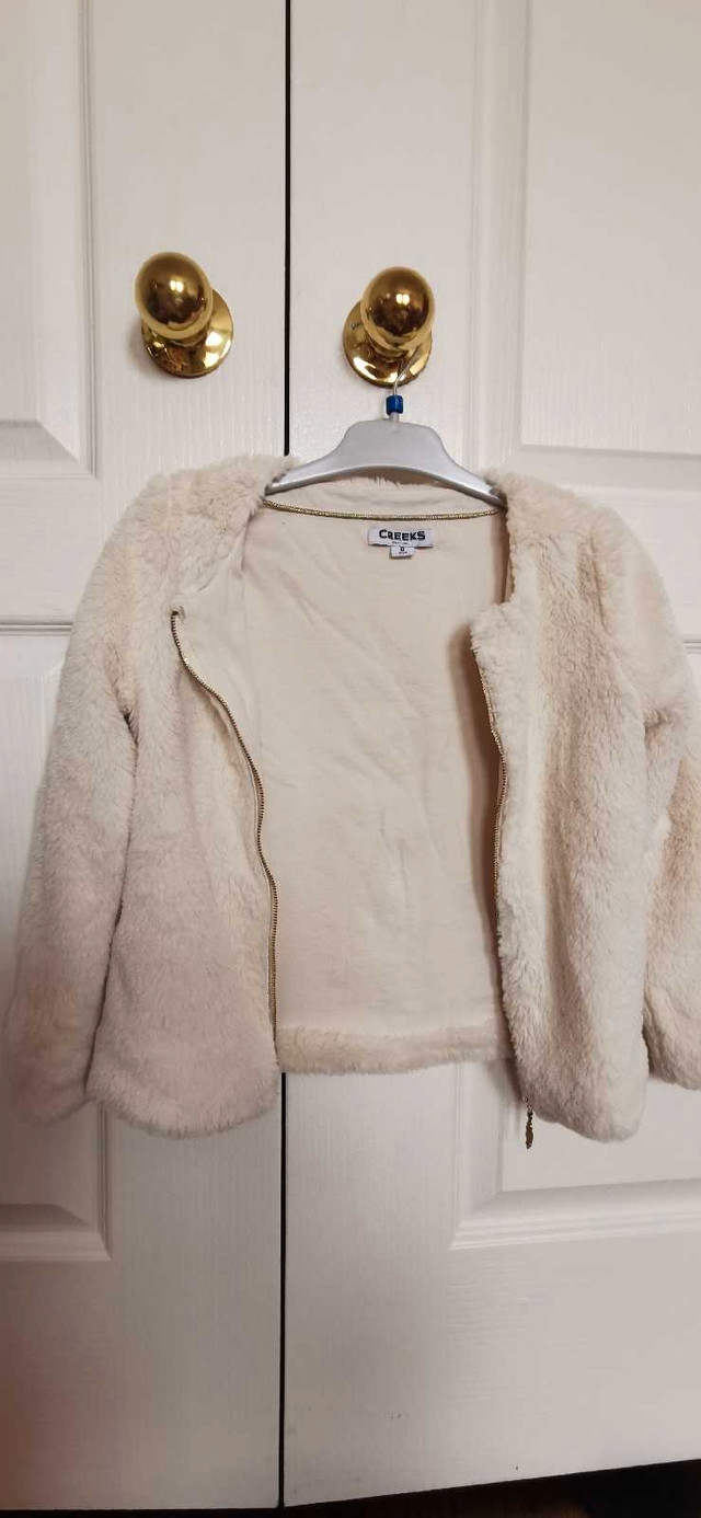 Faux fur off white girl jacket 8Y - photo 3