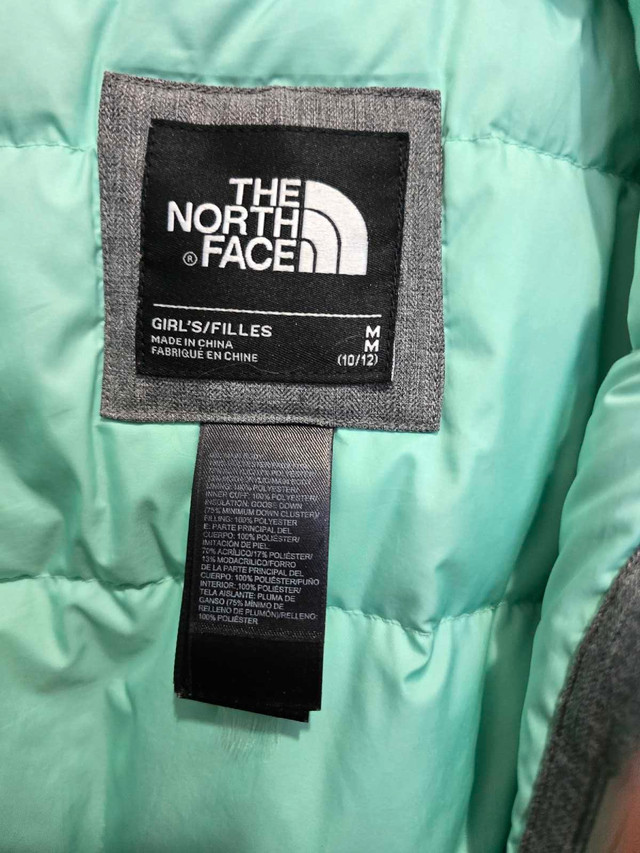 The North Face Girls Parka - photo 5