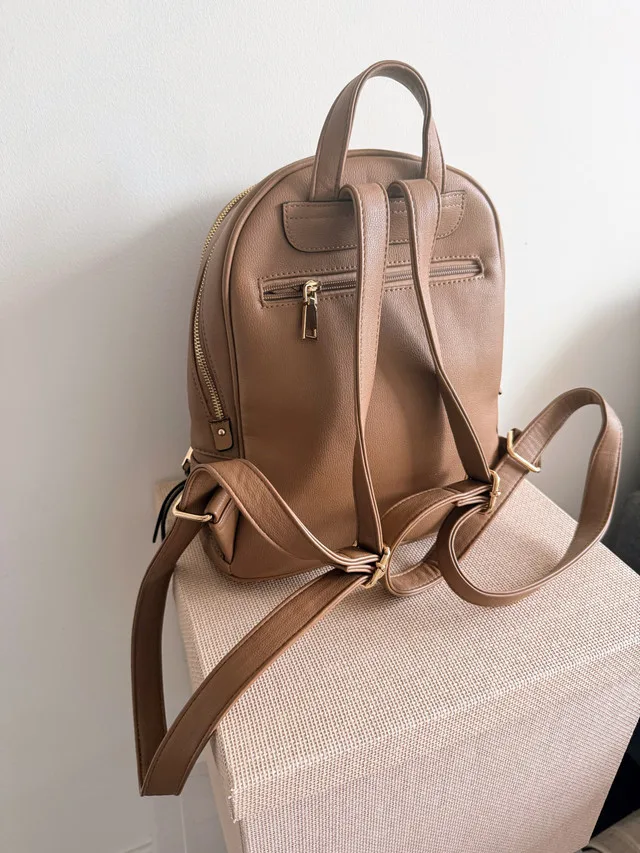 Brown Vegan Leather Backpack image indicator(3)